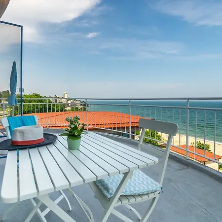 White Dove Apartment Golden Sands