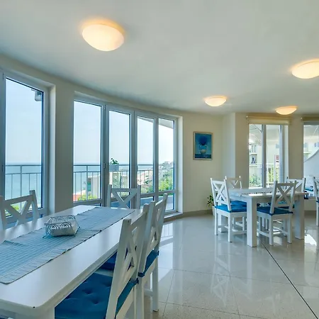 Apartament White Dove Nisipurile de Aur