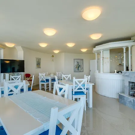 Apartament White Dove *