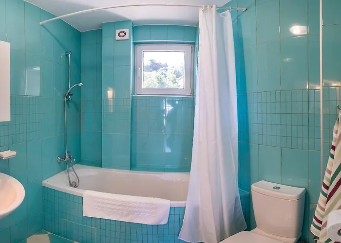 White Dove * גולדן סנדס