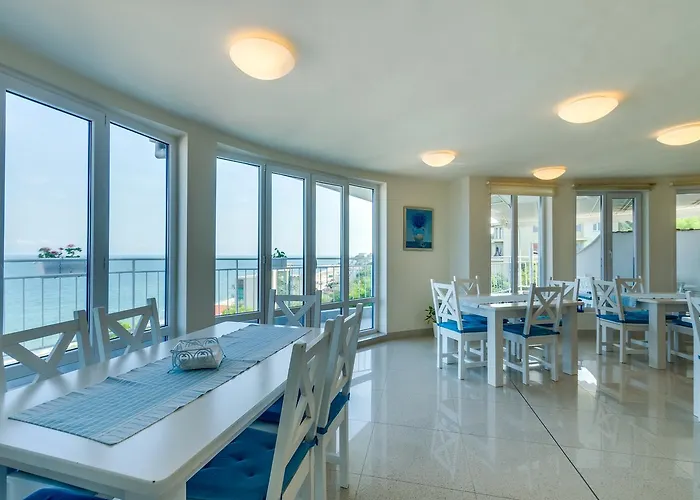 דירה White Dove גולדן סנדס